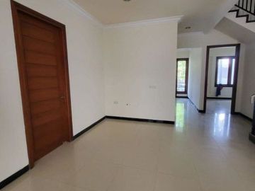 Rumah San Diego siap huni, Listrik 4400watt