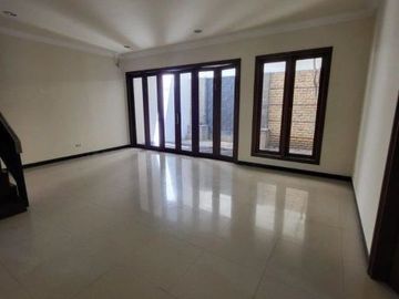Rumah San Diego siap huni, Listrik 4400watt