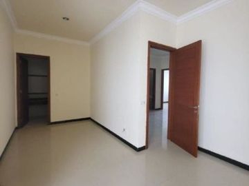 Rumah San Diego siap huni, Listrik 4400watt