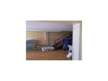 Gran Oportunidad De Inversion Casa De 2 Pisos