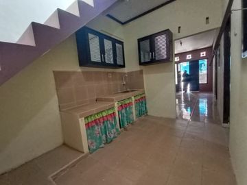 Rumah Murah Siap Huni 1 1/2 Lantai Di Taman Alamanda, Karangsatria.