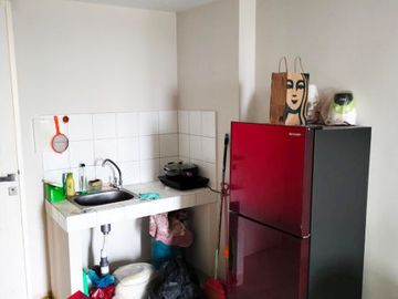 Disewa Apartemen Springlake 2BR Furnish View Lake