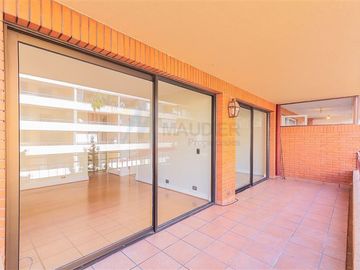 Departamento en Venta en El Golf