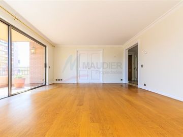Departamento en Venta en El Golf