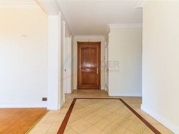 Departamento en Venta en El Golf