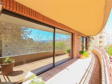Departamento en Venta en El Golf