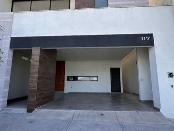 Casa en venta Nuevo Sector en  Cumbres