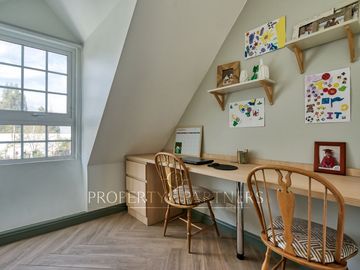 Maravillosa Casa en Condominio Cercana Colegios, Mayflower, Nido de Aguila, Chartwell International y Huelquen Montessori
