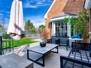 Maravillosa Casa en Condominio Cercana Colegios, Mayflower, Nido de Aguila, Chartwell International y Huelquen Montessori
