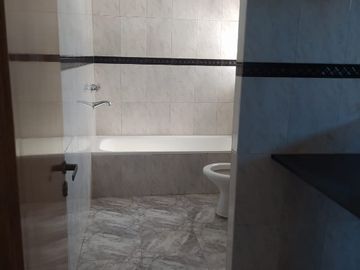 Chalet en venta en Bernal Oeste