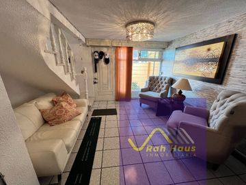 CASA DUPLEX REMODELADA, EN REAL DE ATIZAPÁN, SEGURIDAD 24 HS