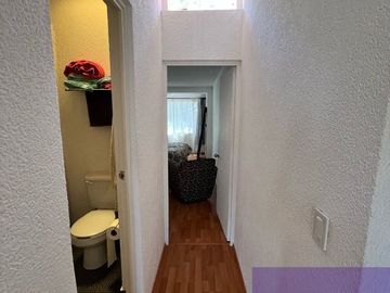 CASA DUPLEX REMODELADA, EN REAL DE ATIZAPÁN, SEGURIDAD 24 HS