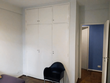 *NUEVO PRECIO* Semipiso en Venta en Recoleta 3 ambientes c depend 76 m2 + balcón - Sanchez De Bustamante 1700