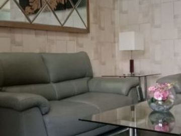 DIJUAL RUMAH EKSLUSIF 2,5 LANTAI BANGUNAN TAHAN GEMPA 10 SR FULL FURNISHED