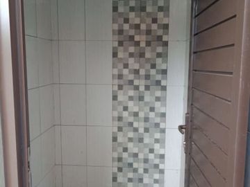 Rumah Siaphuni Dekat Stasiun Depok Lama gratis biaya" sampai dekat GDC Depok SHM