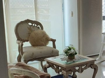 VENDO HERMOSA CASA , AMPLIA, FRESCA  CON PATIO HERMOSO