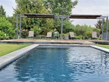 AP767 Moderna 328 m2 en 5005 de terreno 5 D 5B estar piscina