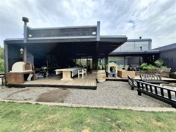 AP767 Moderna 328 m2 en 5005 de terreno 5 D 5B estar piscina