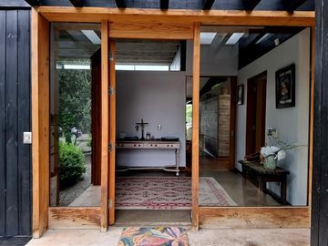 AP767 Moderna 328 m2 en 5005 de terreno 5 D 5B estar piscina