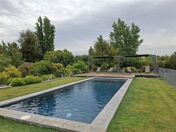 AP767 Moderna 328 m2 en 5005 de terreno 5 D 5B estar piscina