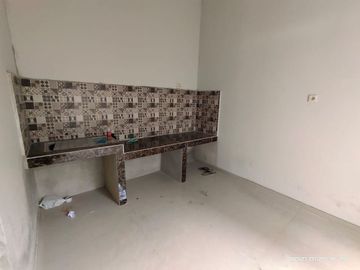 Rumah baru Jalan Wahid Hasim dalam ringroad, barat UPN