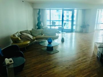 Condominium for Sale 3 Bedrooms: 3BR Flat Condo for Sale in Luna Gardens Rockwell Center Makati