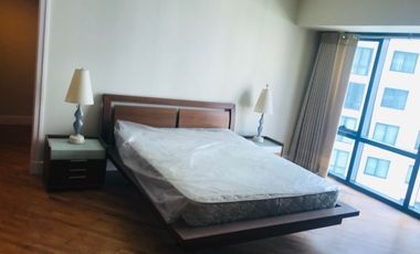 Condominium for Sale 3 Bedrooms: 3BR Flat Condo for Sale in Luna Gardens Rockwell Center Makati