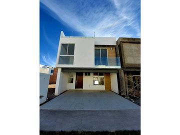 Venta CASA Santa Barbara Al Poniente Ags