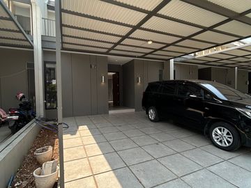 Rumah Minimalis 5 Menit ke Eka Hospital Grand Wisata Siap Huni J-52659