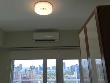 Good deal:Jazz Residences 1 Bedroom For Rent in Bel-air Makati