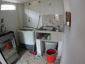 casalote en venta en san luis. Cod V20973