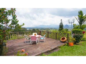 VENDO FINCA CON CASA CON PROYECCION TURISTICA - GUATAPE ANTIOQUIA