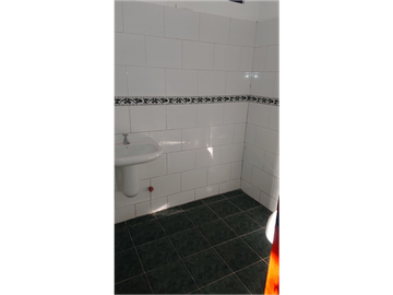 En venta hermosa casa en Manta 2000
