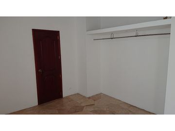 En venta hermosa casa en Manta 2000
