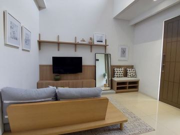 Hunian Minimalis Kreatif di Springhill Yume Lagoon