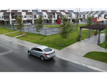 ALMERIA Casa en Venta en Apodaca MZC
