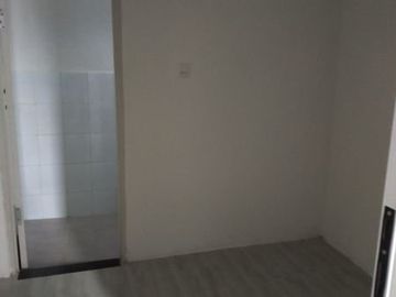 Melda Rumah Hook 2 Lantai Strategis Beji Tanah Baru