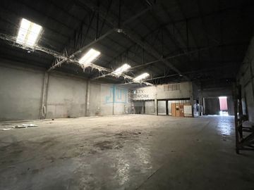 720 SqM Warehouse For Rent In Cabancalan