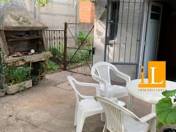 CASA CENTRICA EN CORONEL BRANDSEN