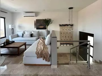 Villa con terraza y vista panorámica, Casa club, amenidades, El tezal, en venta.