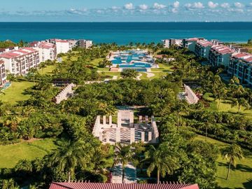 Departamento frente al mar, jacuzzi privado, en residencial privado con amenidad