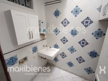 comercial (casa para comercio) en arriendo en la almería. Cod A72280