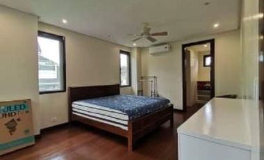 MODERN HOUSE WITH POOL FOR SALE IN ALABANG HILLS