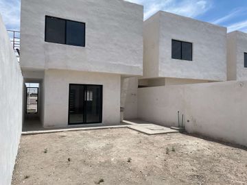CASAS EN VENTA EN PRIVADA SAN JOSE EN GOMEZ PALACIO