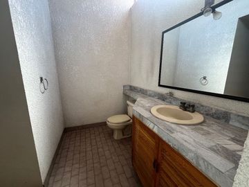 CASA EN VENTA EN LA ANDRADE LEÓN GTO