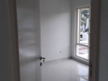 Rumah Puri Surya Jaya Valencia Street. Baru Gresss Sidoarjo
