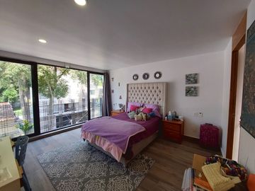Casa en Lomas de las Aguilas