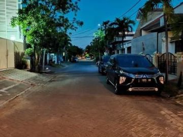 Rumah Purimas Hadap Selatan