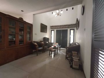 Rumah diJual di Cinere, Depok. 2 lantai siap huni