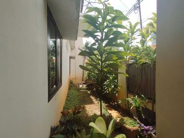 Rumah diJual di Cinere, Depok. 2 lantai siap huni